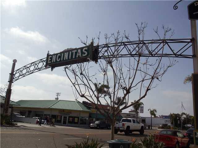 Encinitas, CA 92024,704 Regal Road #C11