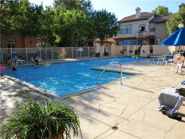 El Cajon, CA 92019,11372 Via Rancho San Diego #J