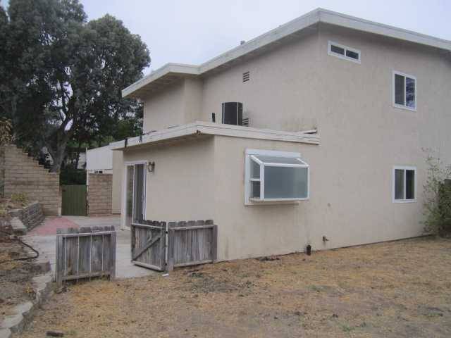 Lakeside, CA 92040,13221 Saddle Ridge Road