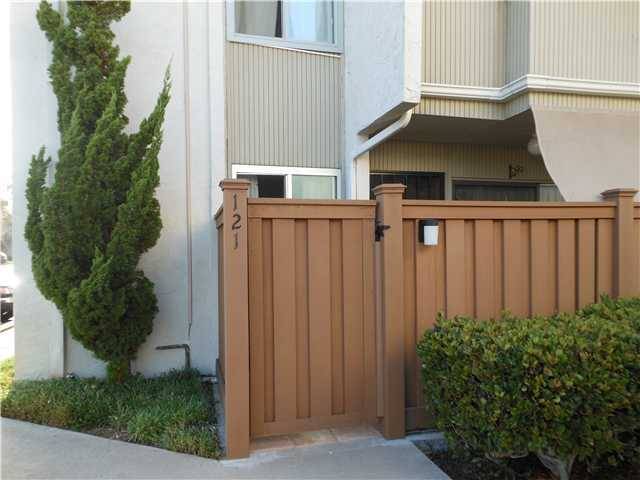 San Diego, CA 92123,3549 Castle Glen Drive #121