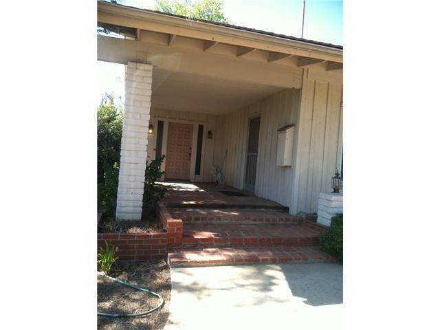 Fallbrook, CA 92028,1615 Dickey Street