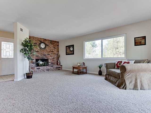 Lakeside, CA 92040,9628 Cypress Street