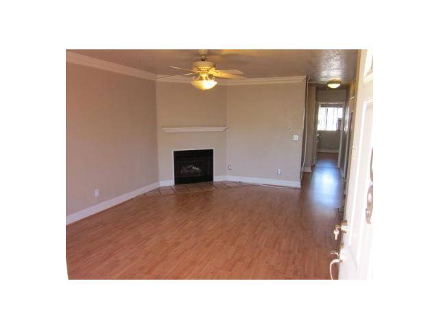 San Diego, CA 92115,4779 Seminole Drive #209