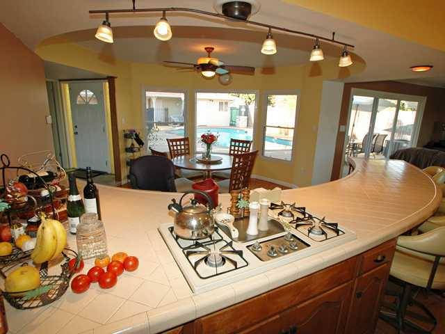 El Cajon, CA 92021,1694 VIA ELISA Drive