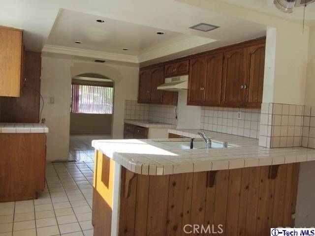 Sylmar, CA 91342,13574 Herron ST