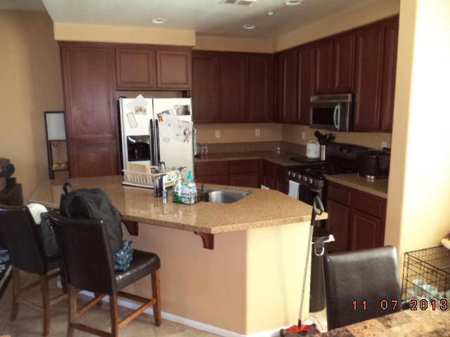 Chula Vista, CA 91913,1891 Fargo Lane #4