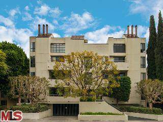 West Hollywood, CA 90069,656 N WEST KNOLL DR #103