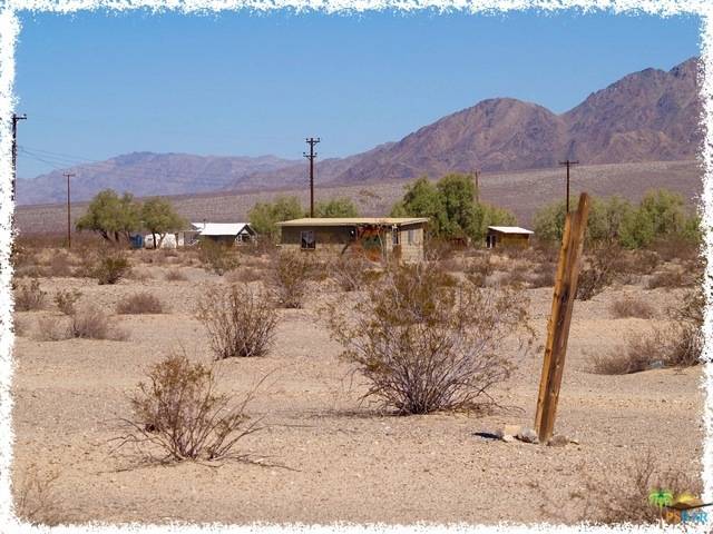 29 Palms, CA 92277,3953 FAIRVIEW RD