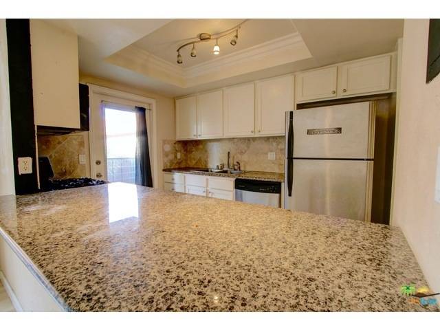 Palm Springs, CA 92262,400 N SUNRISE WAY #216