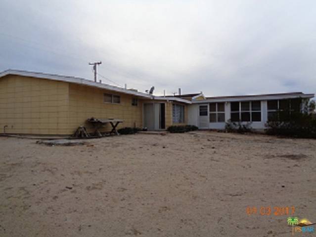 29 Palms, CA 92277,69626 BRANT CROSS RD