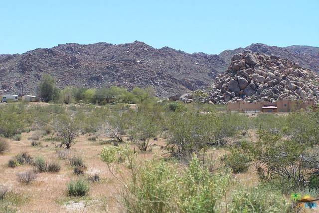 Joshua Tree, CA 92252,6919 SIERRA AVE