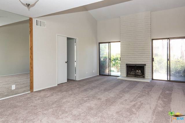 Palm Springs, CA 92264,526 S SUNRISE WAY #31