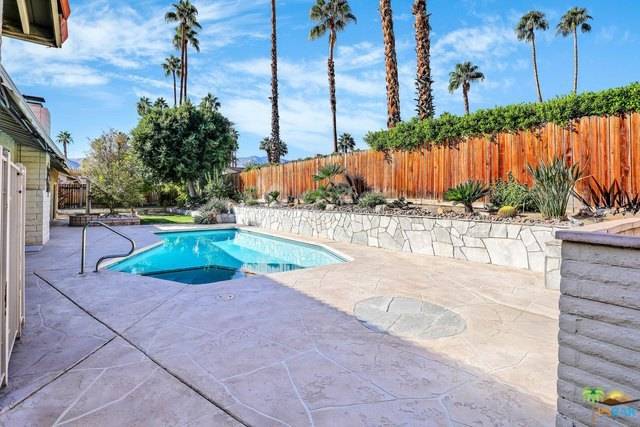 Palm Springs, CA 92264,2933 E ORELLA CIR