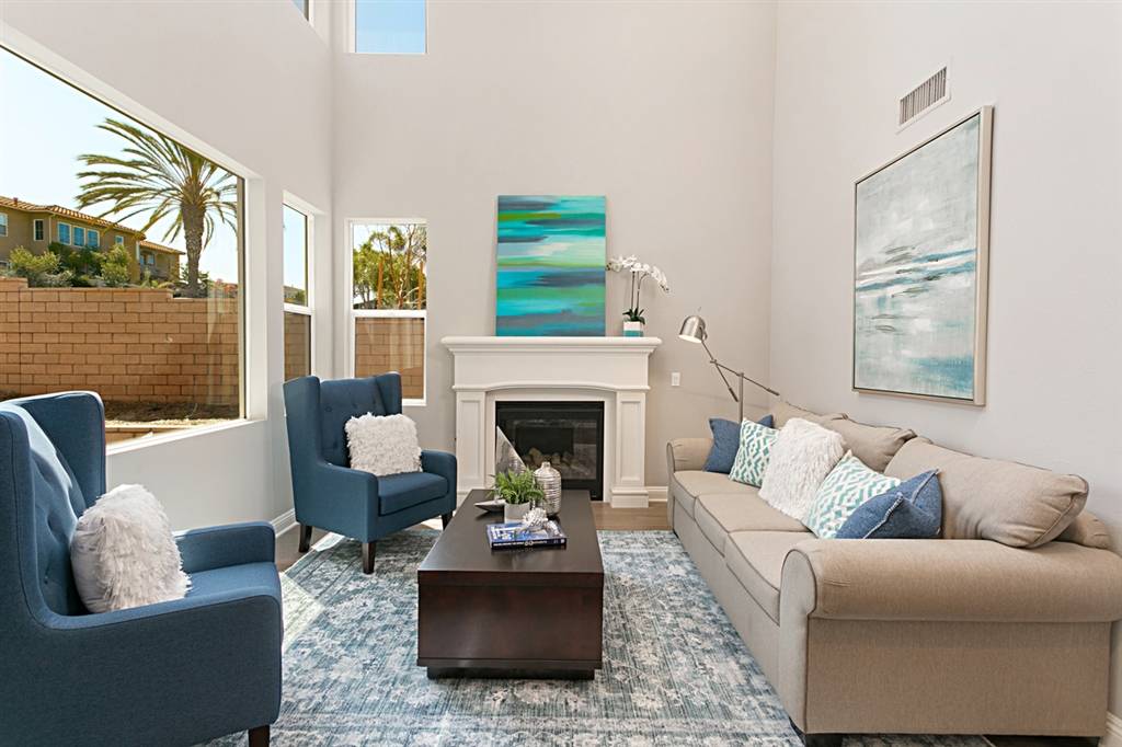 Carlsbad, CA 92011,6682 Peregrine Place