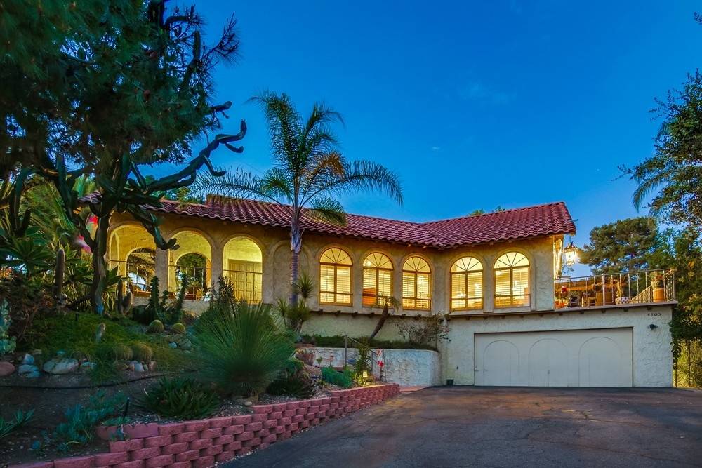 La Mesa, CA 91941,4800 La Perla Way