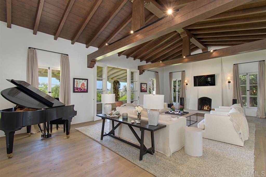 Rancho Santa Fe, CA 92067,6711 Lago Lindo