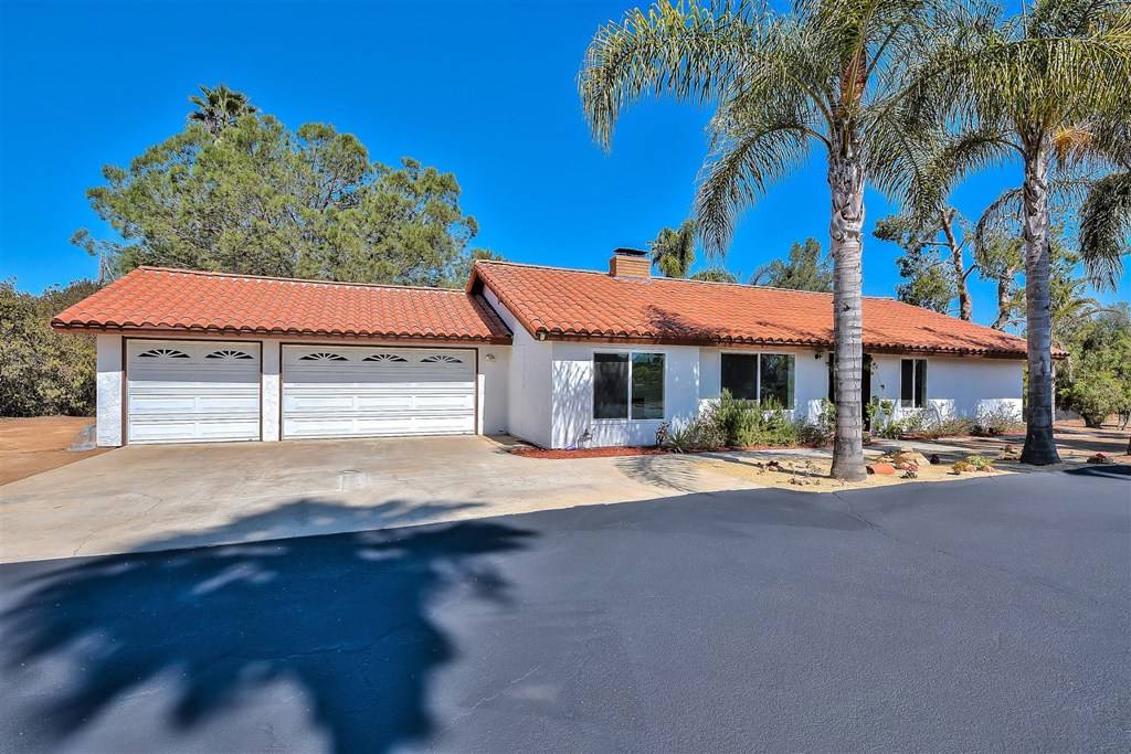 Fallbrook, CA 92028,1727 Green Briar Circle