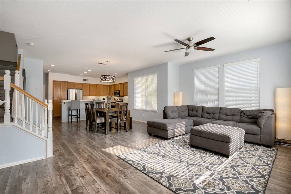 Chula Vista, CA 91913,1272 Stampede Way #3