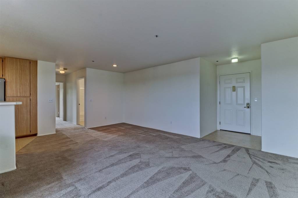 San Diego, CA 92103,3775 Georgia Street #306