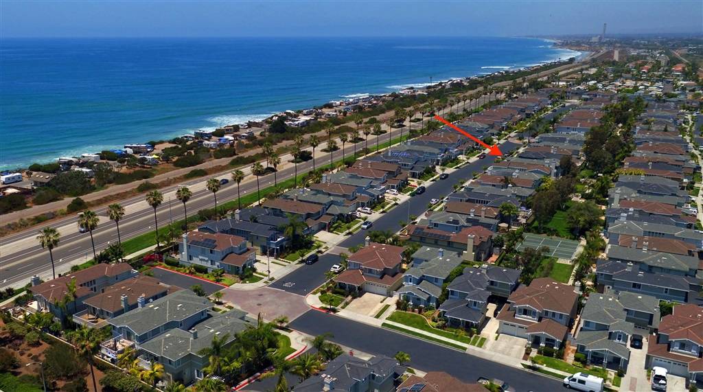 Carlsbad, CA 92011,6948 Tradewinds Dr