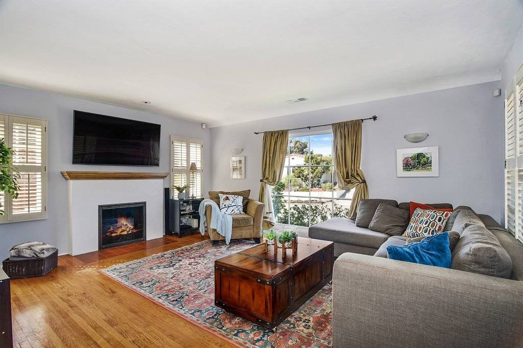 San Diego, CA 92115,4573 Monroe Avenue