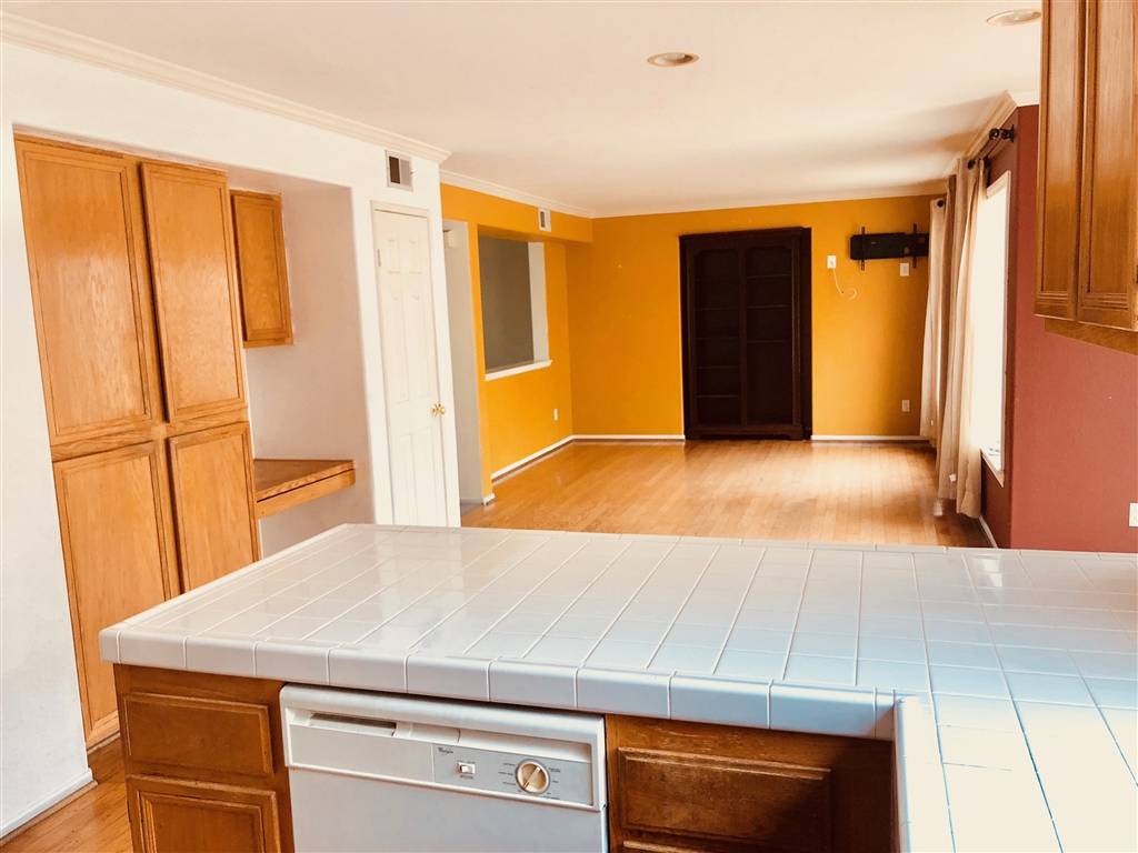 Chula Vista, CA 91913,1585 Dunsmuir Court
