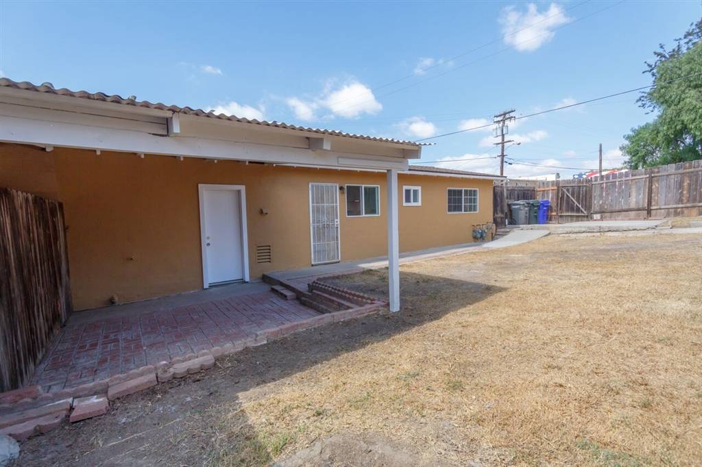 Lemon Grove, CA 91945,2793 Citronella Street