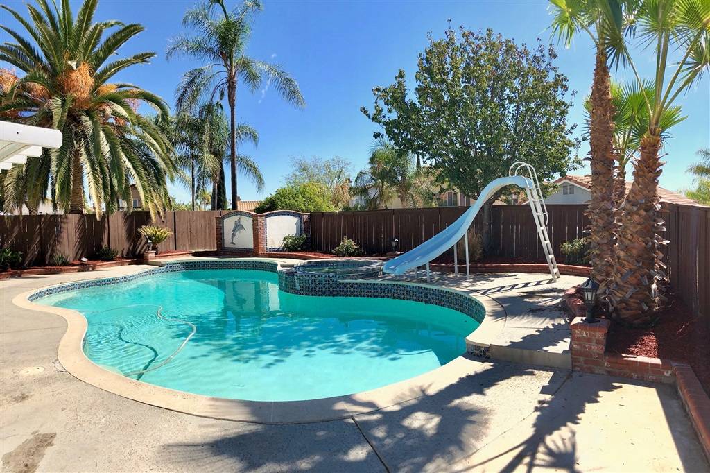 Murrieta, CA 92562,40030 Calle Yorba Vista