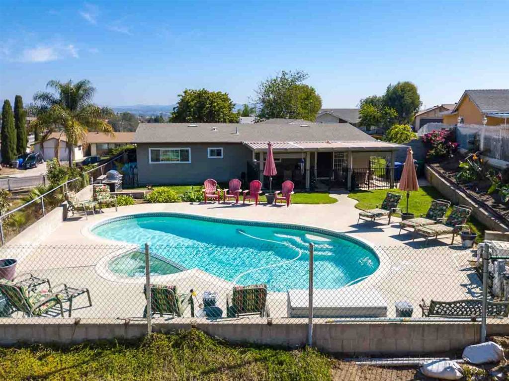 Oceanside, CA 92057,5074 Gold Drive