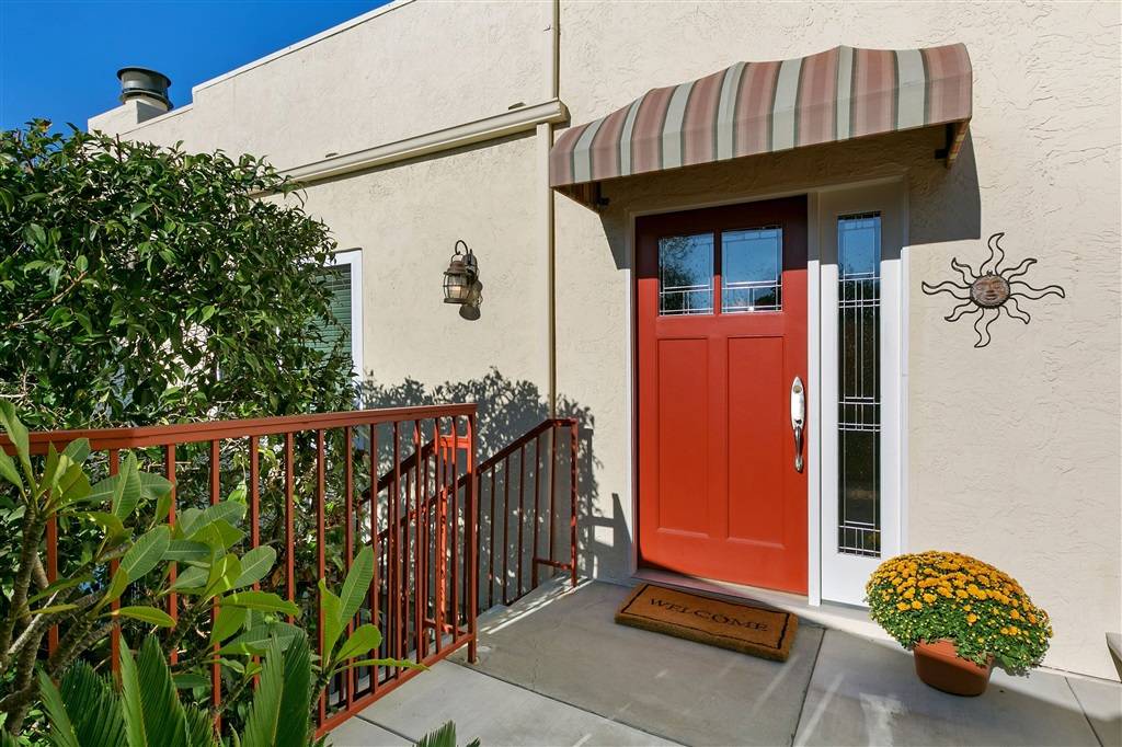 Solana Beach, CA 92075,878 Viva Ct