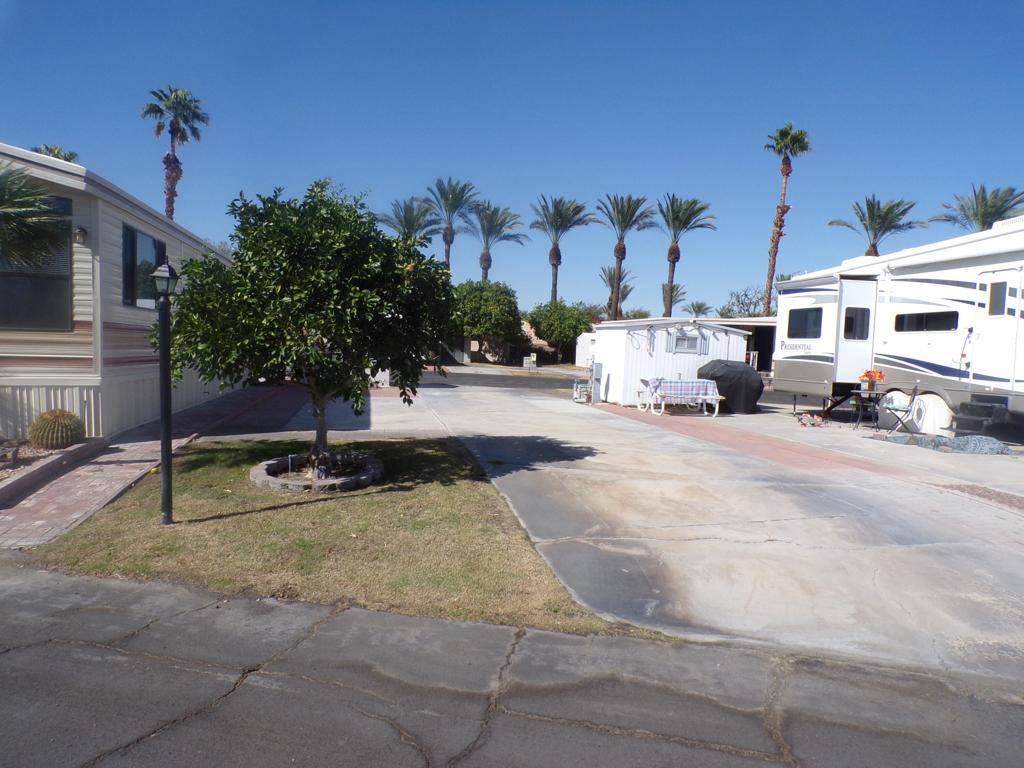 Cathedral City, CA 92234,69801 Ramon RD #74