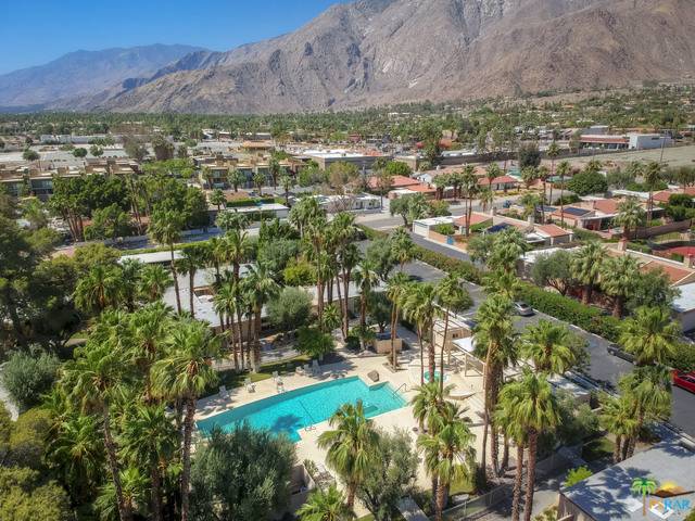 Palm Springs, CA 92262,360 CABRILLO RD #205