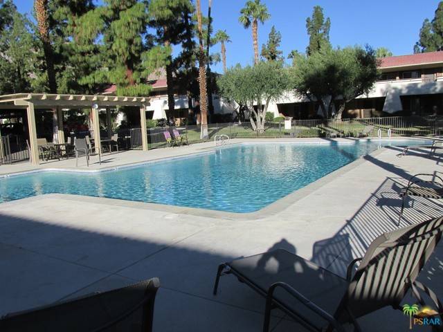 Palm Springs, CA 92262,575 N VILLA CT #105