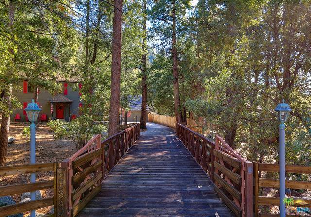 Idyllwild, CA 92549,25630 GLEN RD