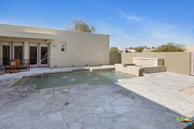 Palm Springs, CA 92262,1615 SAVVY CT