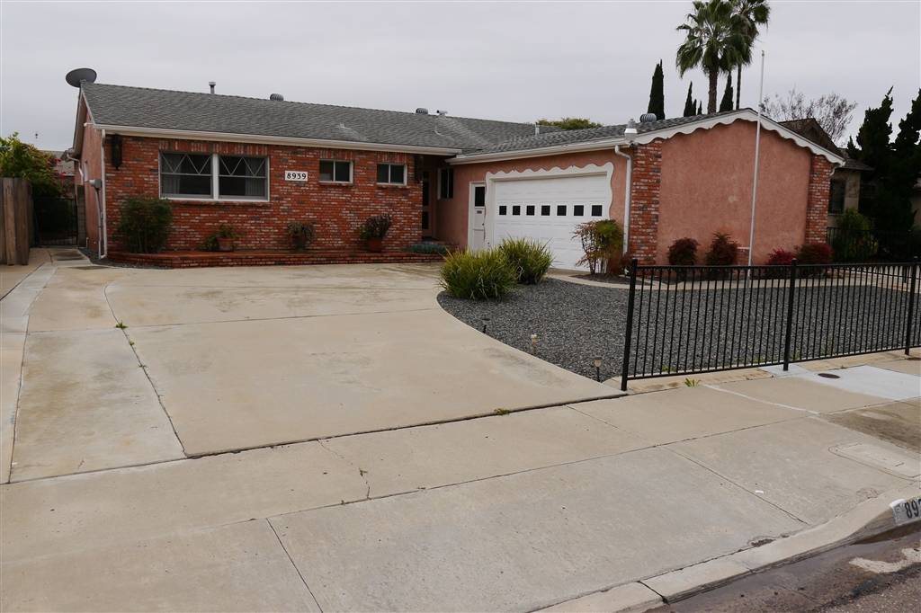 San Diego, CA 92123,8939 Haveteur Way