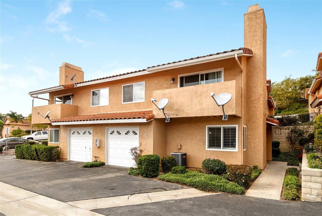 Bonsall, CA 92003,31909 Del Cielo Este #8