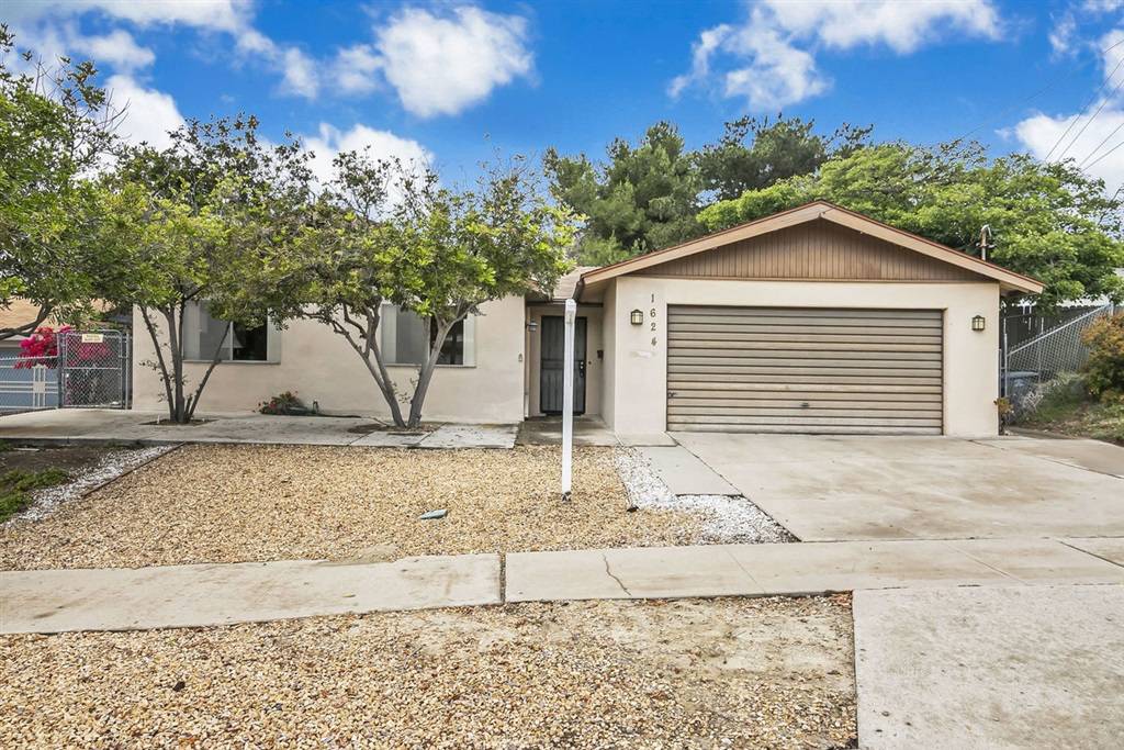 Lemon Grove, CA 91945,1624 Larwood