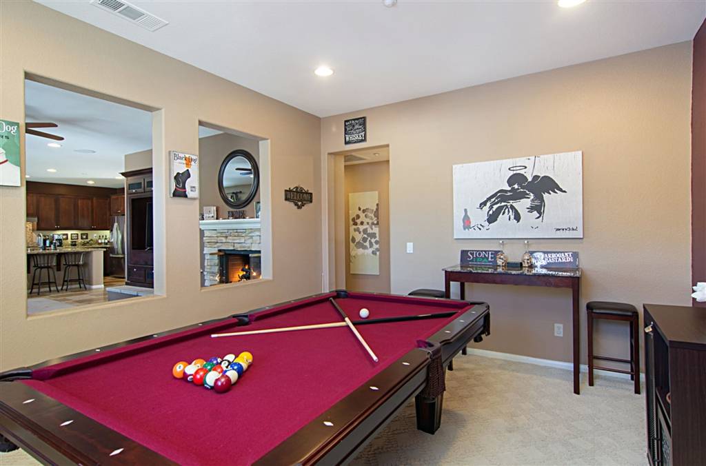 Escondido, CA 92026,10664 Aspen Glen