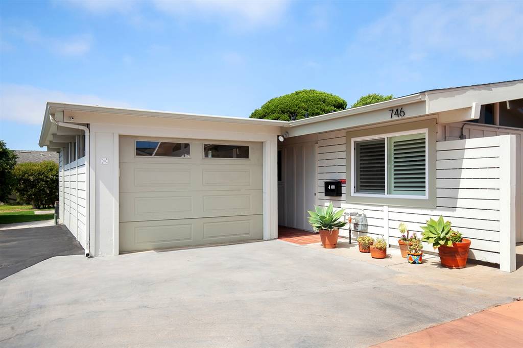 Solana Beach, CA 92075,746 W SOLANA CIRCLE