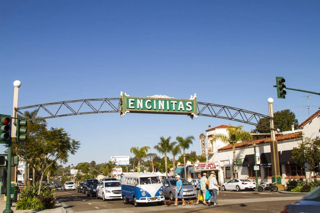 Encinitas, CA 92024,631 Orpheus Ave