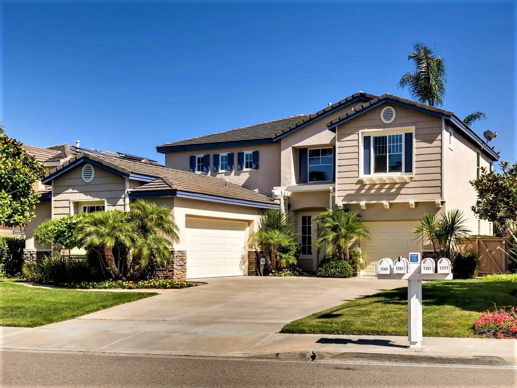 Carlsbad, CA 92011,1285 Veronica Court