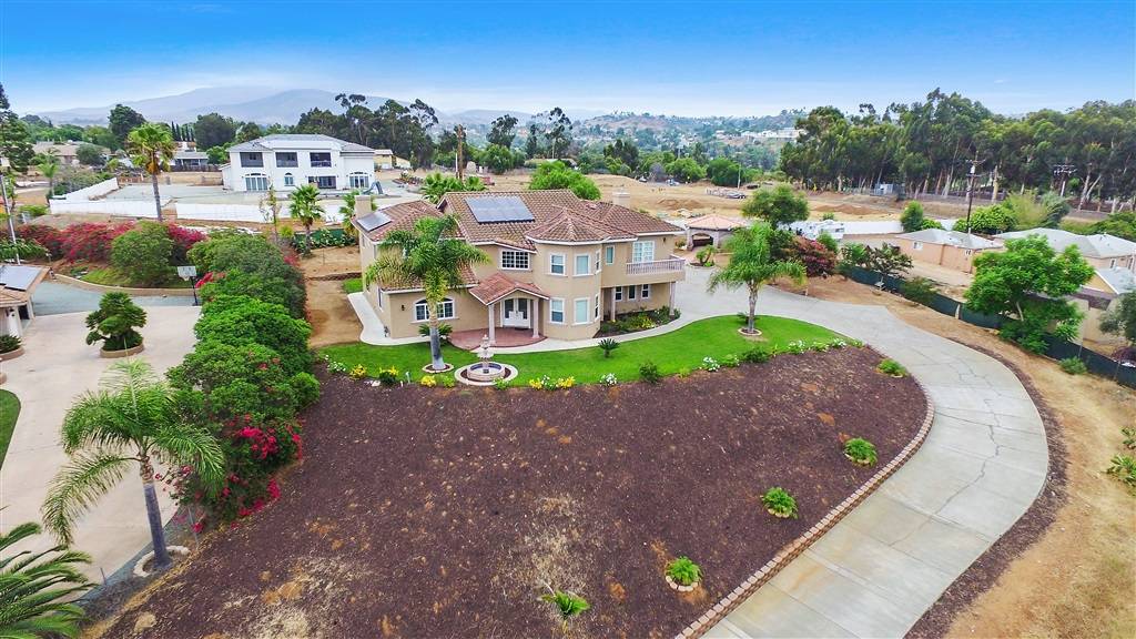 Bonita, CA 91902,3435 Orchard Hill Rd