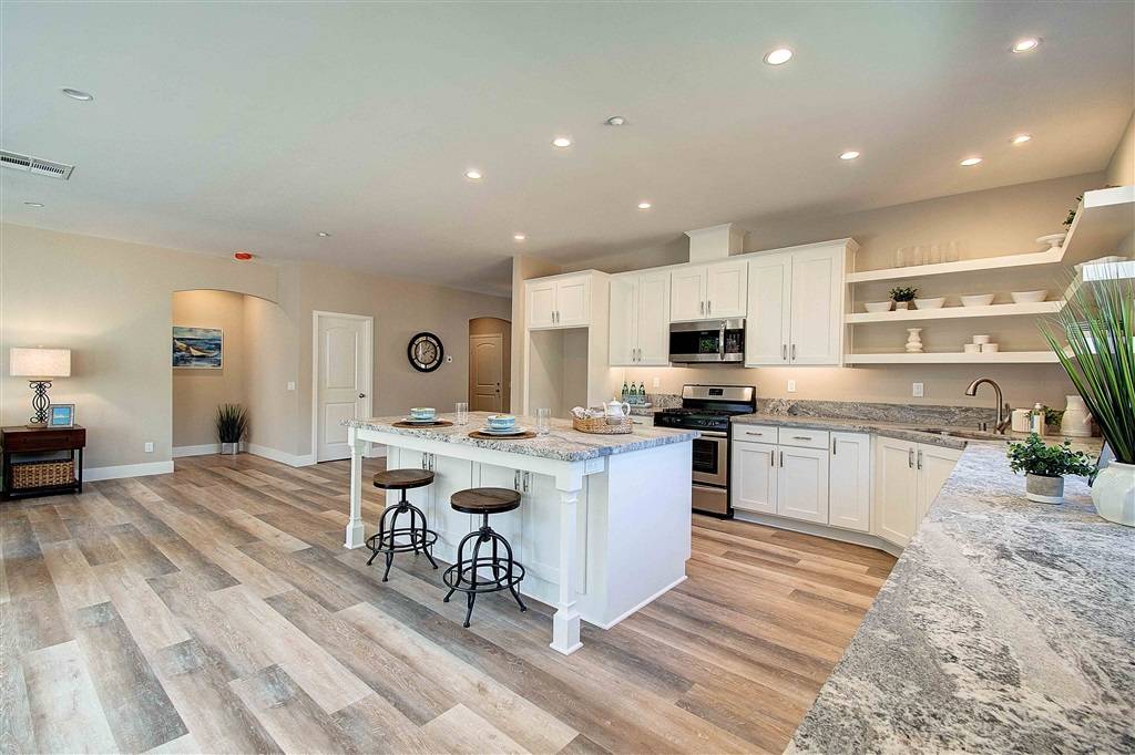 Bonsall, CA 92003,31321 Golf Club Drive