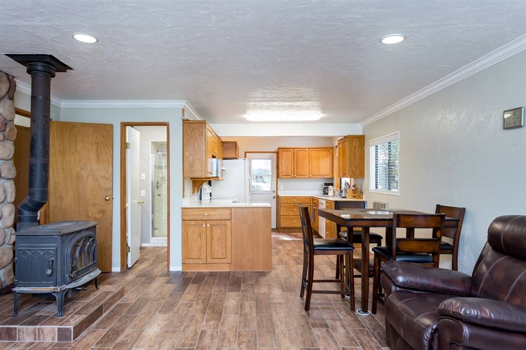 Pine Valley, CA 91962,7627 Corte Madera Rd