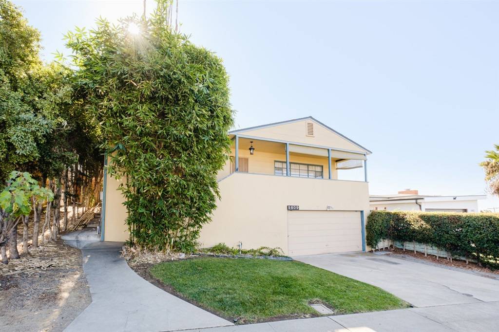 San Diego, CA 92115,5809 Trojan Ave