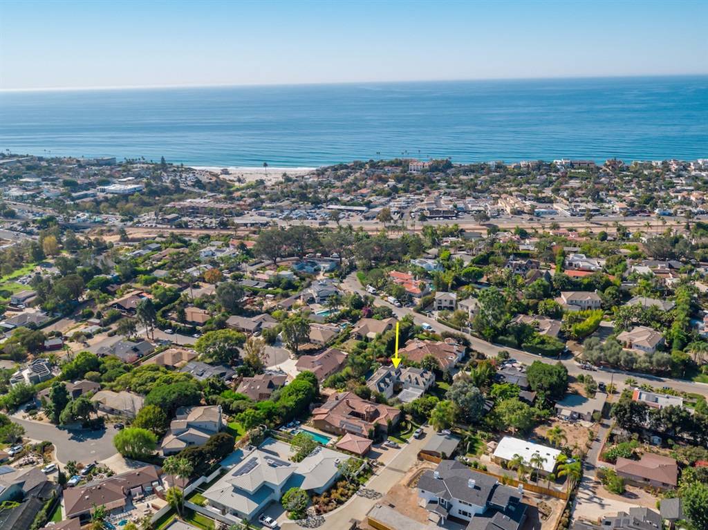 Encinitas, CA 92024,417 Ocean View Ter