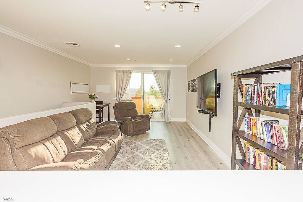 Chula Vista, CA 91915,1338 Caminito Fabrizio # 77 #77