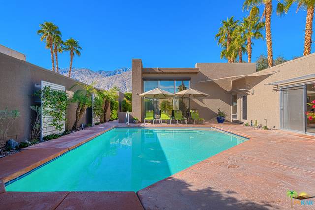 Palm Springs, CA 92264,663 DUNES CT