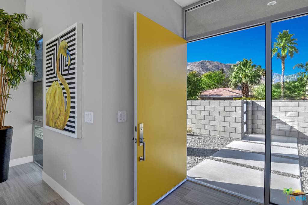 Palm Springs, CA 92264,395 E BOGERT TRL